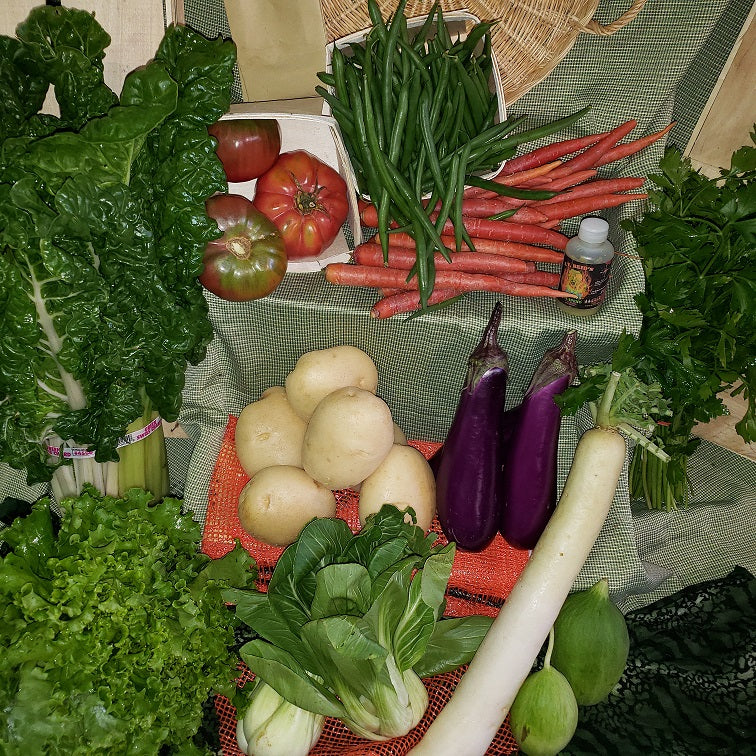 Fresh Produce Box - Large (4-6 people) with Eggs – Holland Marsh Food Market