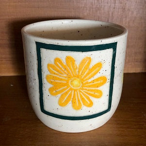 Herb Pot 3.5" x 3.75" – Holland Marsh Food Market